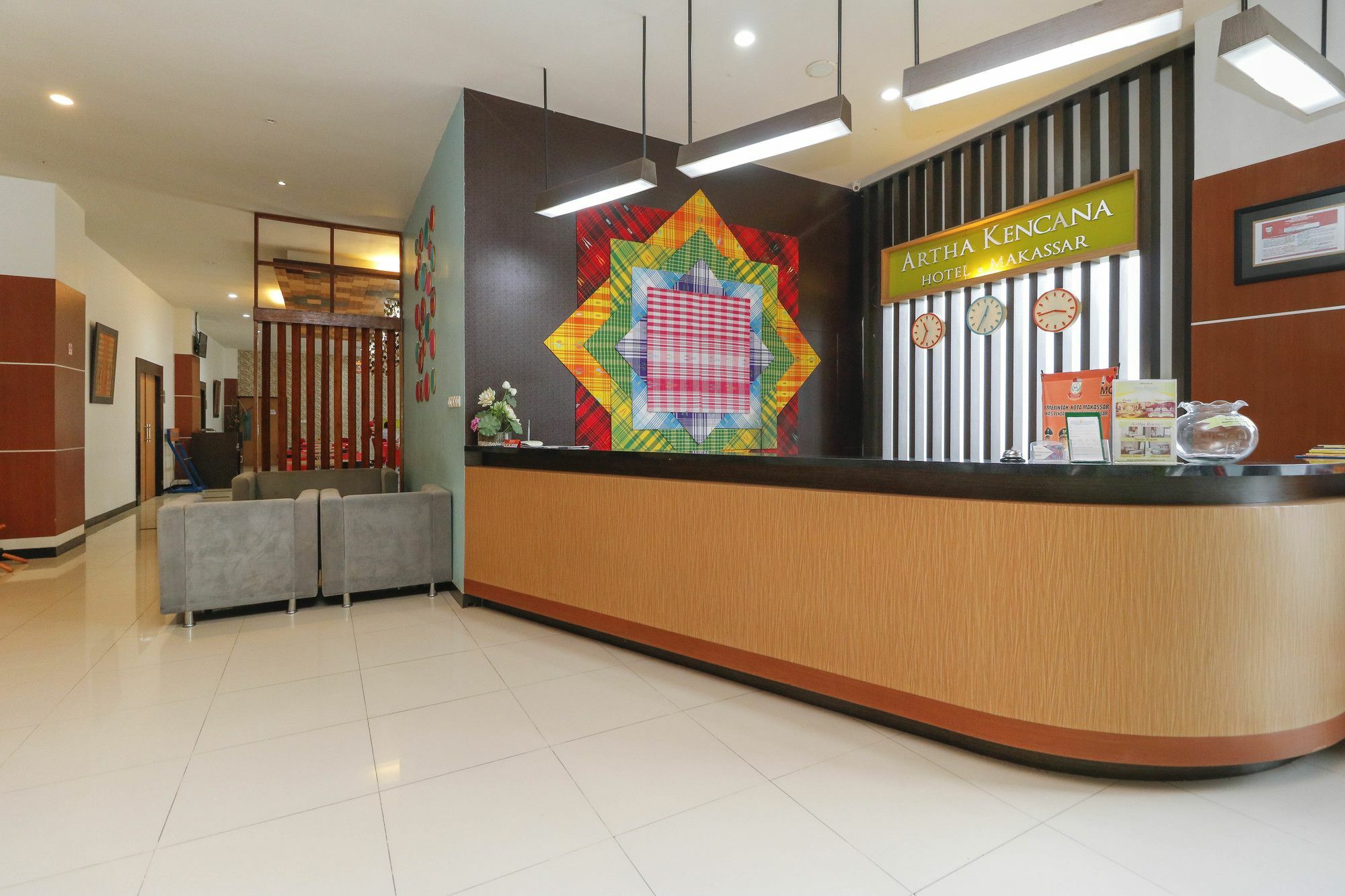 נקסר Reddoorz Plus Near Pantai Losari מראה חיצוני תמונה