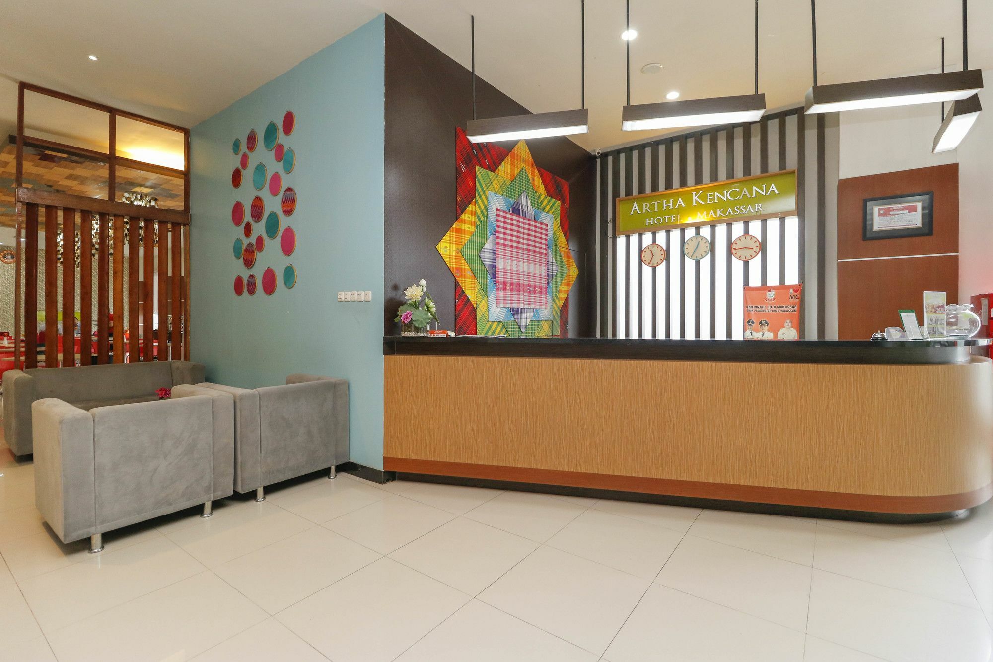 נקסר Reddoorz Plus Near Pantai Losari מראה חיצוני תמונה