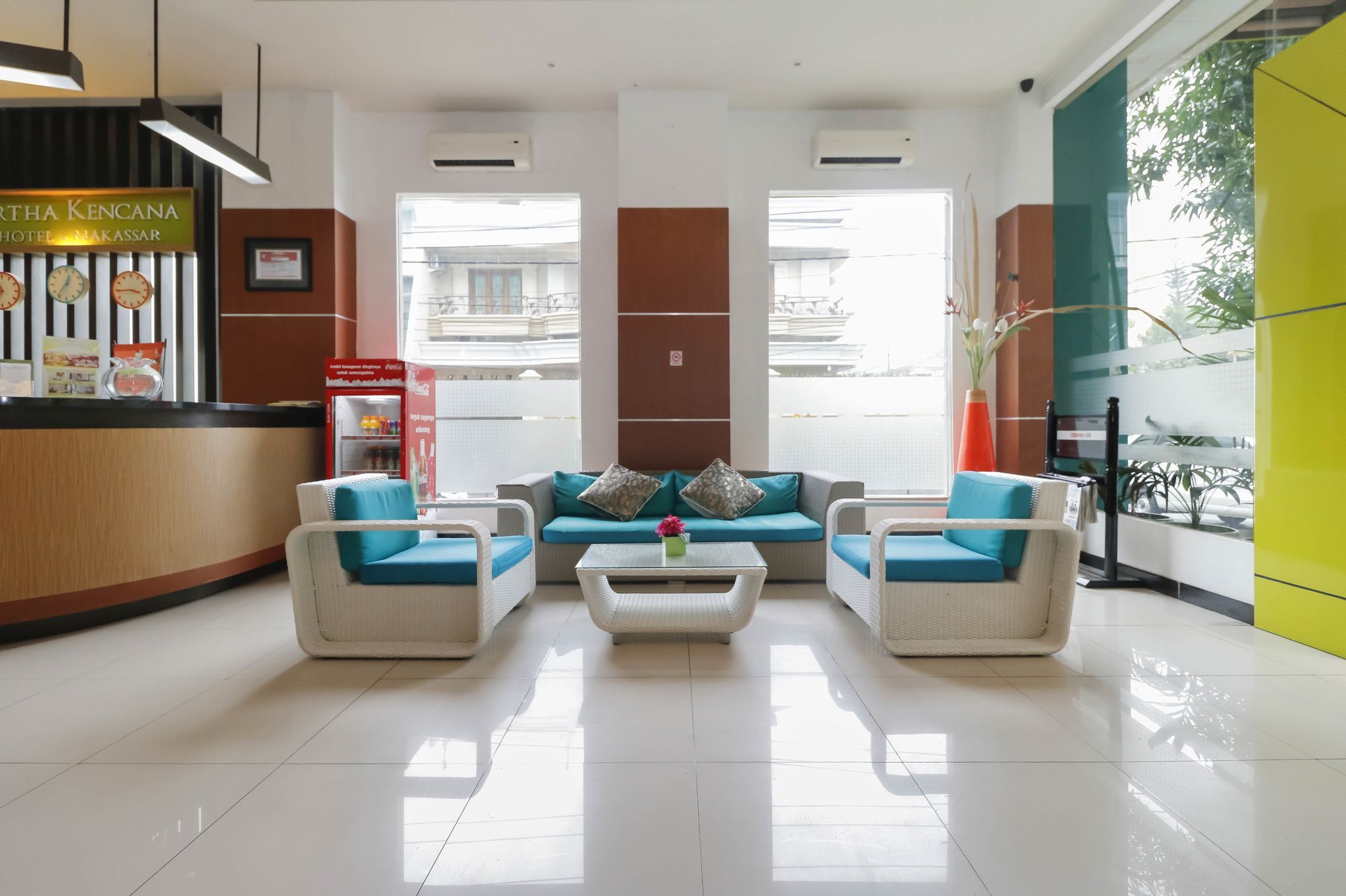 נקסר Reddoorz Plus Near Pantai Losari מראה חיצוני תמונה